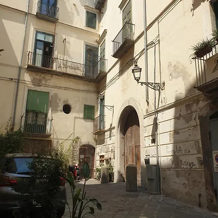 Daire Morese En Salerno